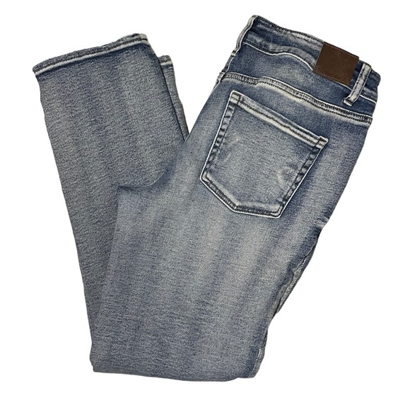 Maurice’s Distressed Jeans - Picture 4 of 5